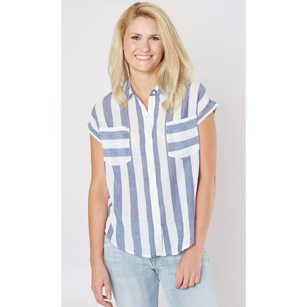Lucky Brand Women’s Lightweight Semi-Sheer Striped Tie Back Top Size Medium‌‌